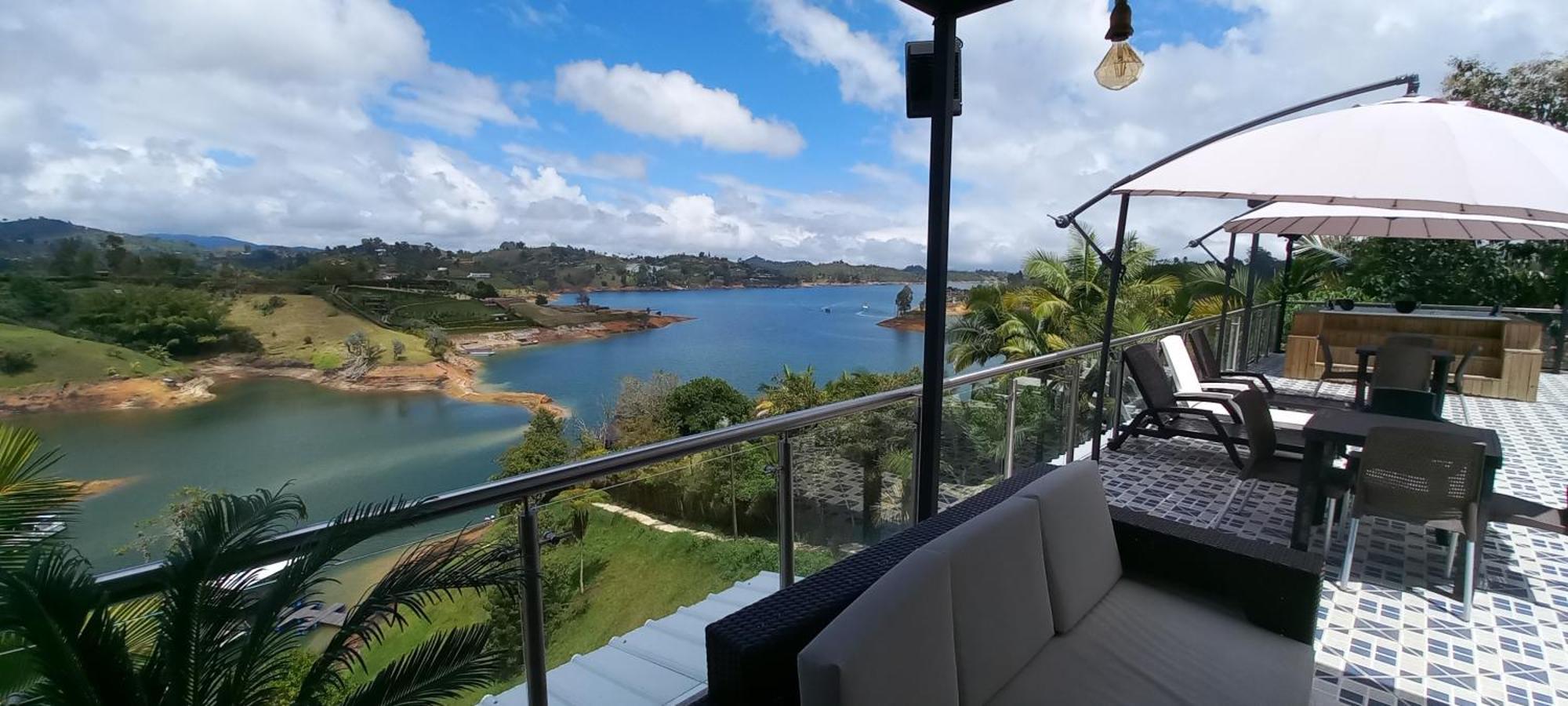 Hotel Mirador Cielo Blue El Penol  외부 사진