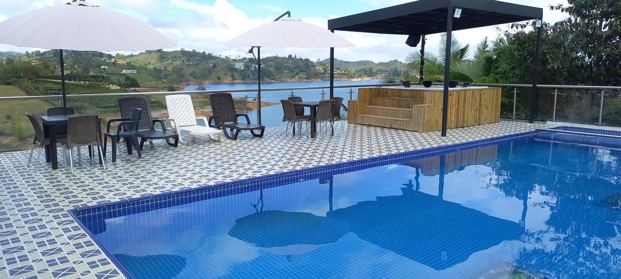 Hotel Mirador Cielo Blue El Penol  외부 사진