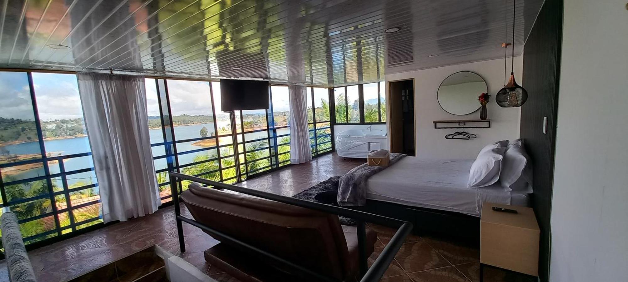 Hotel Mirador Cielo Blue El Penol  외부 사진